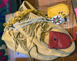 Mocassins, leather pouches
