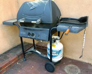 Gas grill
