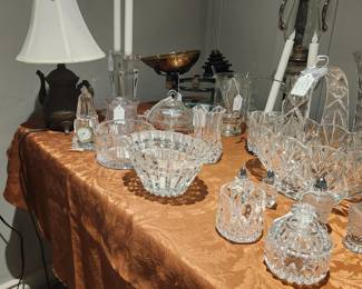 BEAUTIFUL WATERFORD CRYSTAL PIECES