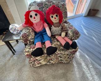 . . . Raggedy Ann and Andy