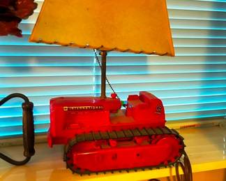 This is a cool lamp!!