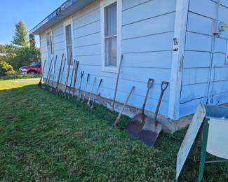 Shovel pick ax rakes