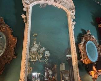 Large scale mirror