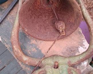 Vintage Cast Iron Ranch Longhorn Bull Steer Cow Wall Mount Americana Dinner Bell