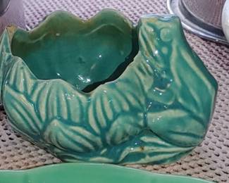 McCoy Frog & Lotus early McCoy not mark