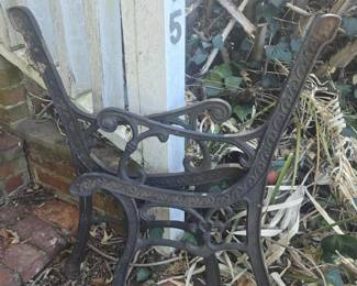 Very heavy antique cast iron parts for garden bench ( garden bench bench falling apart but these are solid and very decorative