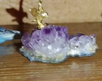 Eagle figuring on Amethyst Rock