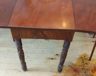 1870's NEW YORK SHERATON MAHOGANY DROP LEAF TABLE ~ ACANTHUS CARVED LEGS
