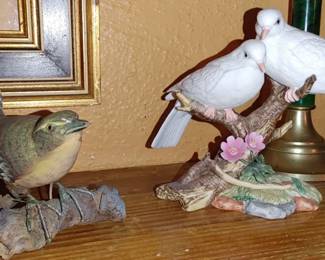 Bird on driftwood
Vintage 1987 Maruri USA "Wings of Love" Fine Porcelain Figurine