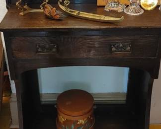 Beautiful antique arts and crafts one drawer table