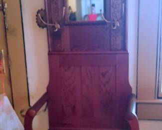 beautiful Oak Hall tree was once standing and the pasley hotel in THOMASTON ( when the hotel burned down many of its Furnishings went to Tommy's home that was the former Maggie Pasley's farmhouse) 