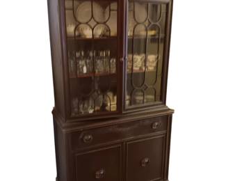 Duncan Phife china cabinet