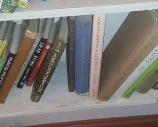 Tons of vintage gardening plant growing Horticulture books