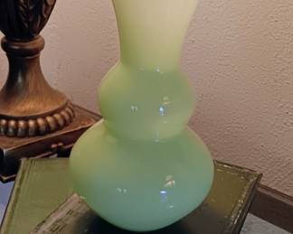 Chinese Jade Jadeite Green Peking Glass Small Vase 