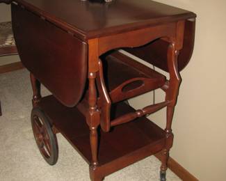 Tea cart