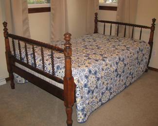 3/4 Jenny Lind Bed
