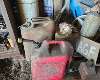 metal gas cans