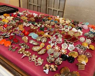 vintage brooches