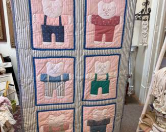 Hand quilted baby/child’s quilt 