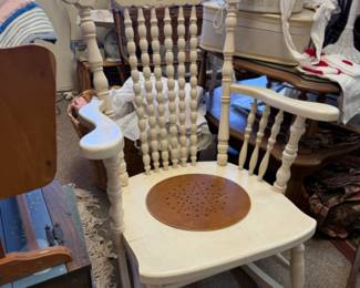 White Vintage rocking chair with wood breathing seat in base