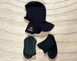 Scuba neoprene hoodie and booties
