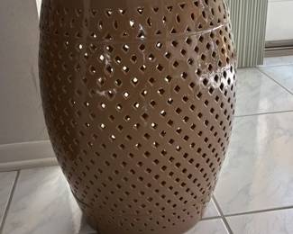 Ceramic Garden Stool 67 hero