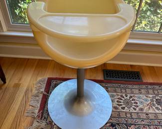 Plastic and chrome Childs retro modern high chair 
I love this 