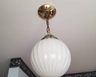 Light fixture