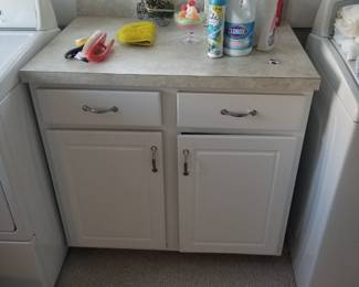 2-drawer cupboard