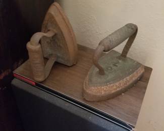 Sad irons
