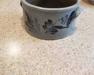 Pennsylvania stoneware cake crock