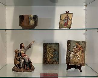 RELIGIOUS ART AND CROSSES