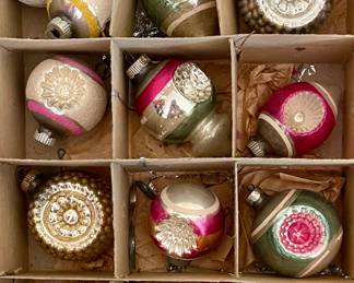 VINTAGE CHRISTMAS ORNAMENTS-SOME SHINY BRITE, SOME MERCURY