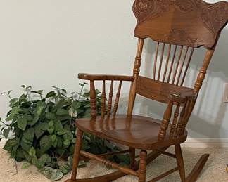ANTIQUE ROCKER, FAUX PLANT