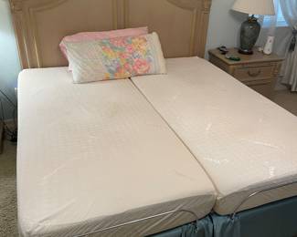 KING SIZE ADJUSTABLE BED