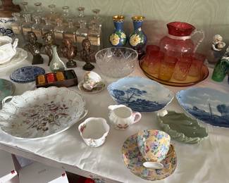 Shelley, Pair of Cloisonne Vases, Poker Chips