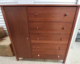 Gentlemans Chest Dresser with Shelf Cabinet
