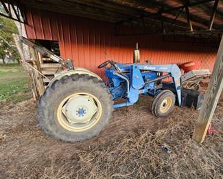 Montana Tractor $9000 contact for further information and price discussion