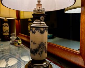 Antique pair of lamps with Cherubs