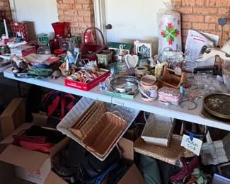 Seasonal and home decor items