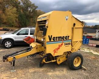 VERMEER 5400 REBEL HAY BALER