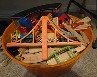 Thomas Wooden Train & Tracks