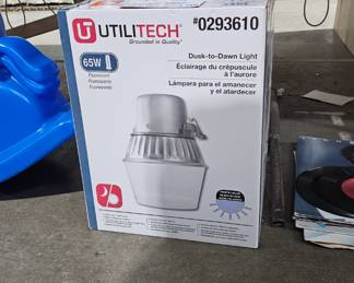 UTILITECH LIGHT