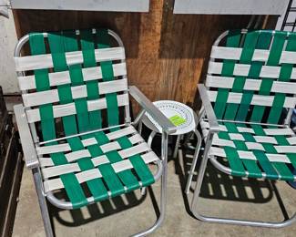 PATIO CHAIRS / SMALL TABLE