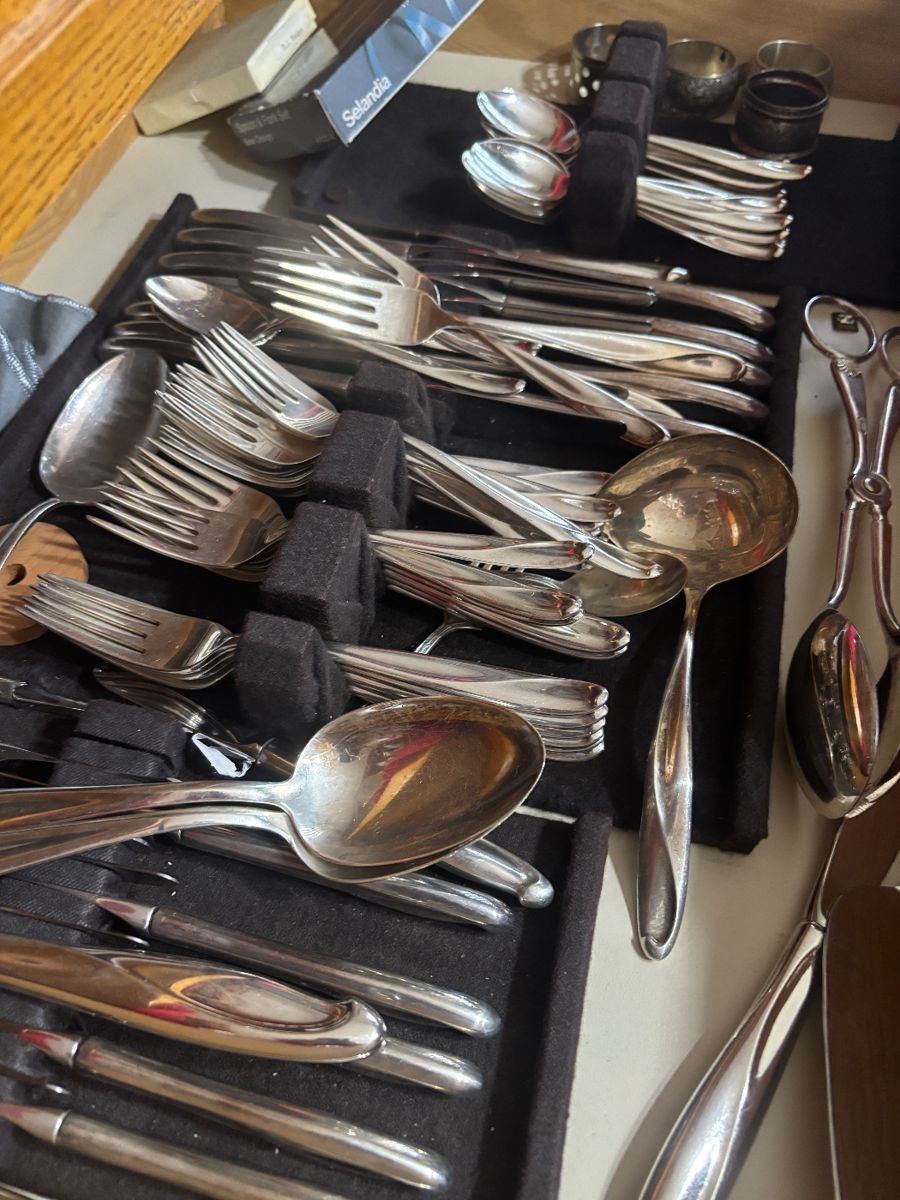 Reed and Barton Sterling Silver Set with Serving pieces Pattern is Sculpture