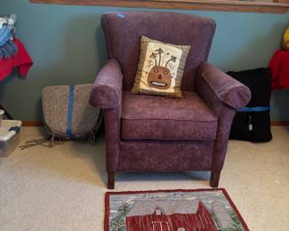 Nice Occasional Chair