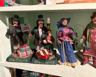 Vintage carolers Christmasdecorations