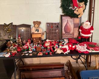 So many Christmas decorations