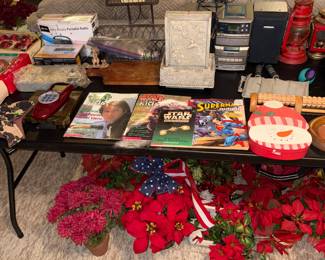 Vintage Star Wars magazines and other items