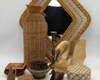 79 WickerWoodandBrassDecorLotFeaturingItalianMusicBox